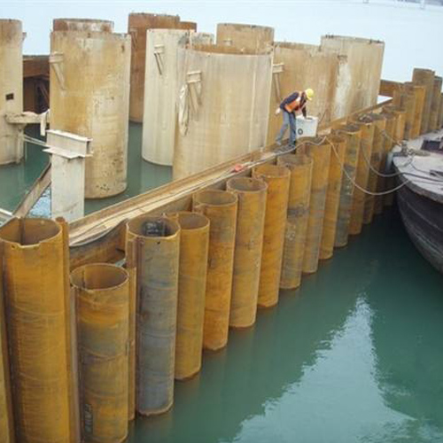 庆阳钢护筒现场安装